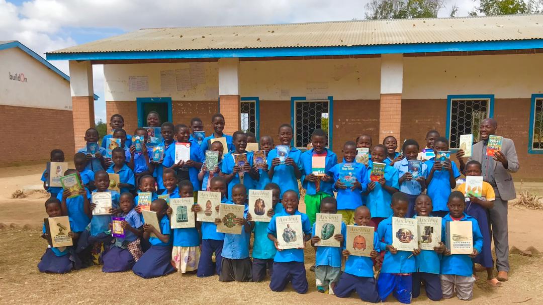 Students of Kamtapo Primary School in uniform